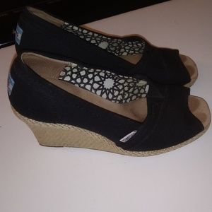 TOMS Wedges